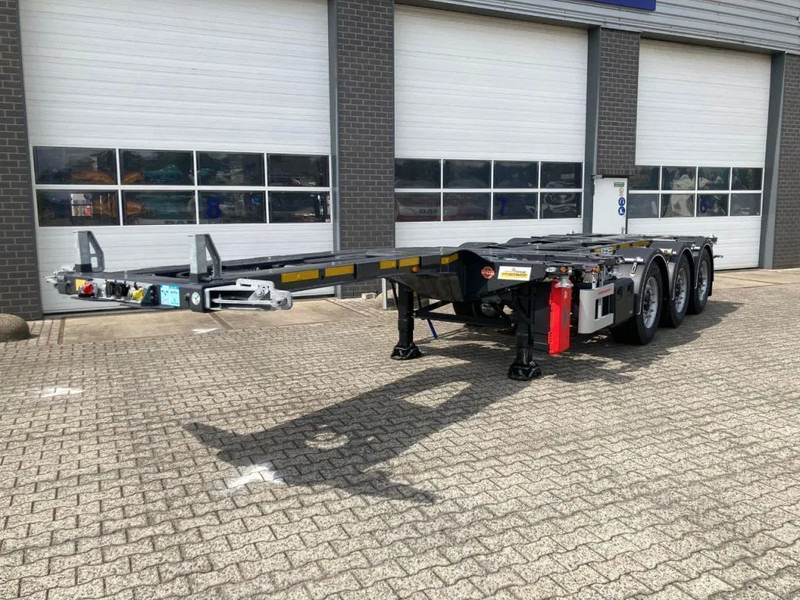Kässbohrer SHG AVMH / 45 - 12 / 27 - Multi uitschuifbaar chassis -> 20"/30"/40"/45" - Poluprikolica za prevoz kontejnera/ Poluprikolica sa promenjivim sandukom: slika 5 Kässbohrer SHG AVMH / 45 - 12 / 27 - Multi uitschuifbaar chassis -> 20"/30"/40"/45" - Poluprikolica za prevoz kontejnera/ Poluprikolica sa promenjivim sandukom: slika 5