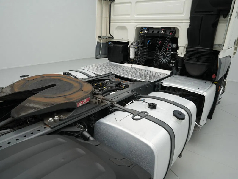 Tegljač DAF XF 480 FT Super Space Cab, 2x Tanks: slika 10 Tegljač DAF XF 480 FT Super Space Cab, 2x Tanks: slika 10