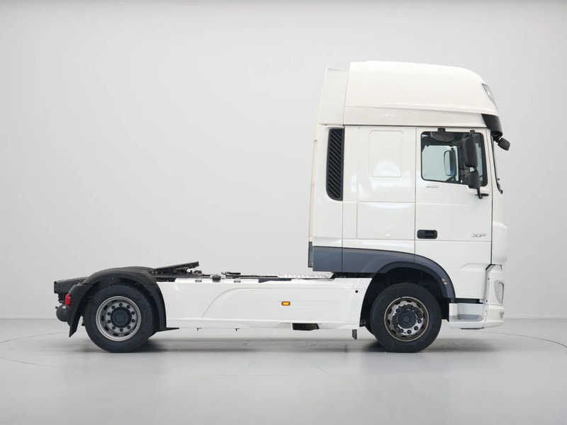 DAF XF 480 FT Super Space Cab, 2x Tanks, PTO Prep - Tegljač: slika 5 DAF XF 480 FT Super Space Cab, 2x Tanks, PTO Prep - Tegljač: slika 5