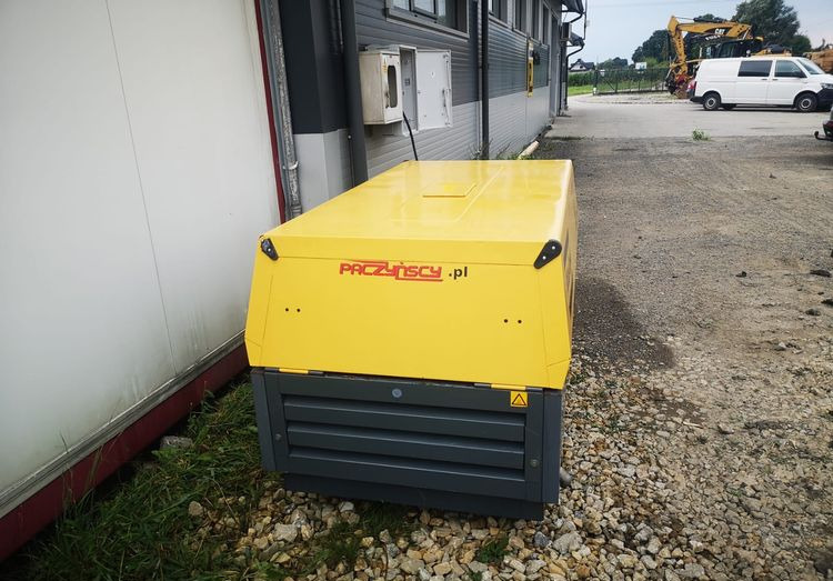 Agregat prądotwórczy Atlas Copco QAX 20 2005 Agregat (Genrtator) prądotwórczy Atlas Copco - Set generatora: slika 4 Agregat prądotwórczy Atlas Copco QAX 20 2005 Agregat (Genrtator) prądotwórczy Atlas Copco - Set generatora: slika 4