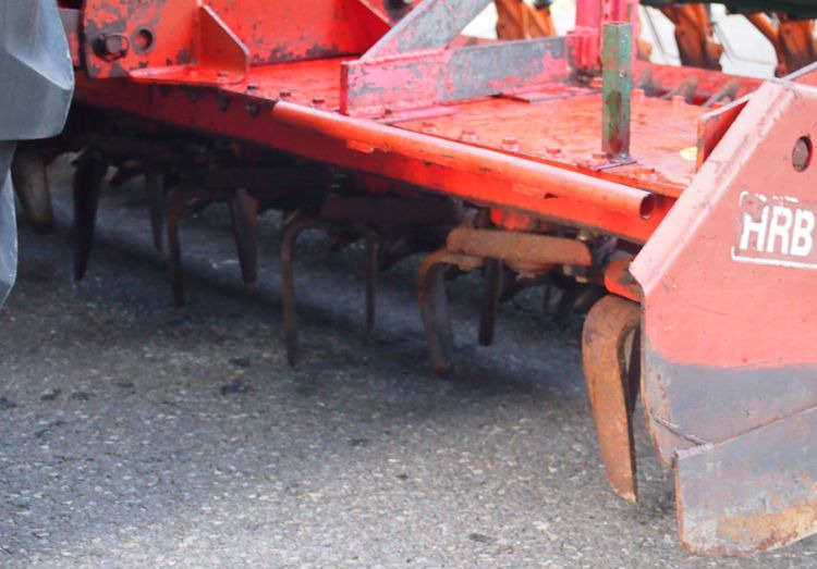 Kombinovana mašina za setvu Agregat uprawowo-siewny Amazone HRB 301 I D9-30 2005 Agregat uprawowo siewny KUHN AMAZONE szerokość robocza 3m: slika 6