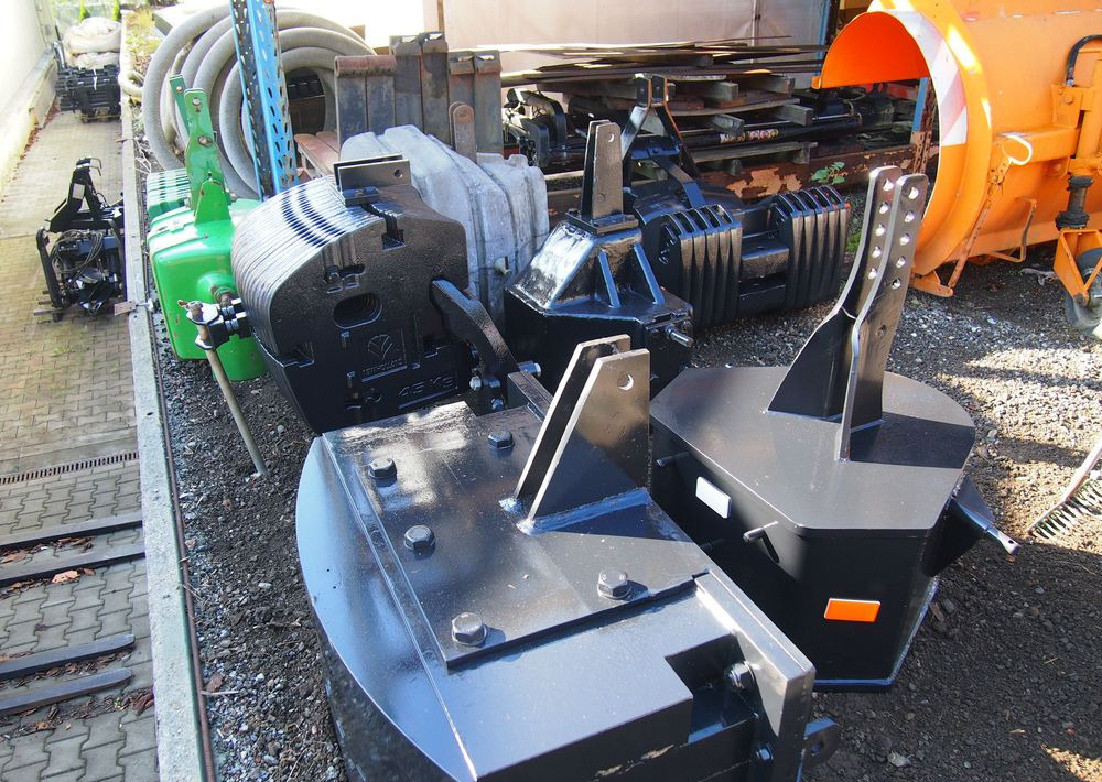 Balast obciążnik     do John Deere, Deutz, Fendt, Massey Ferguson, New Holland - Kontra teg: slika 1 Balast obciążnik     do John Deere, Deutz, Fendt, Massey Ferguson, New Holland - Kontra teg: slika 1