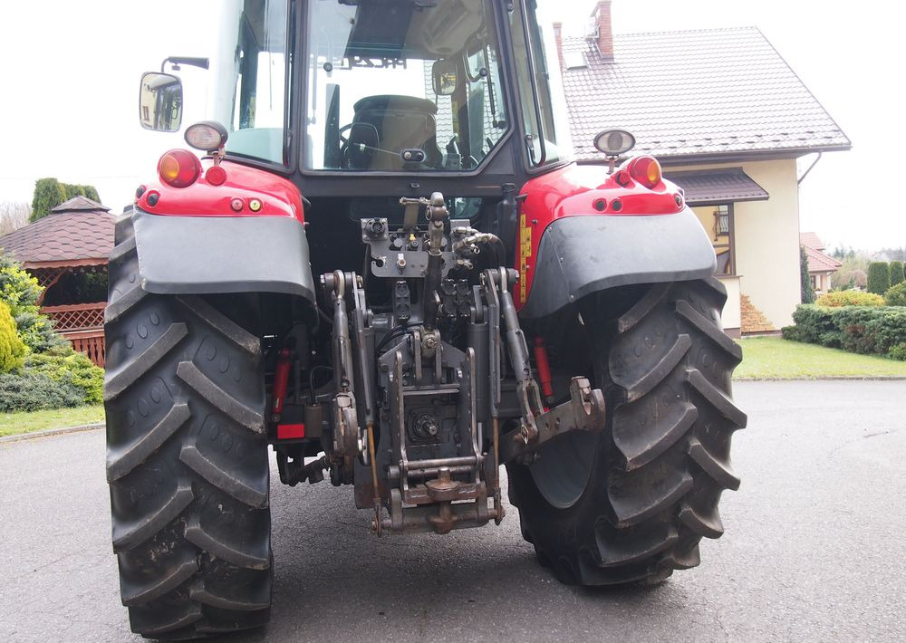 Ciągnik Massey Ferguson MF 6455 Dyna6 2013 Ciągnik Massey Ferguson 6455+TUZ - Traktor: slika 5 Ciągnik Massey Ferguson MF 6455 Dyna6 2013 Ciągnik Massey Ferguson 6455+TUZ - Traktor: slika 5