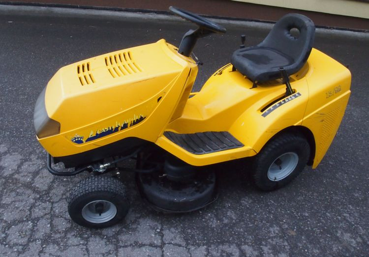 Kosiarka traktorek Castel Garden 13/92 2007 Kosiarka Castel Garden 13/92 - Baštenska kosačica: slika 2 Kosiarka traktorek Castel Garden 13/92 2007 Kosiarka Castel Garden 13/92 - Baštenska kosačica: slika 2