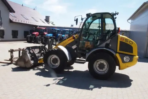 Ładowarka Kramer 850 2014 Ładowarka KRAMER - Utovarivač točkaš: slika 4 Ładowarka Kramer 850 2014 Ładowarka KRAMER - Utovarivač točkaš: slika 4