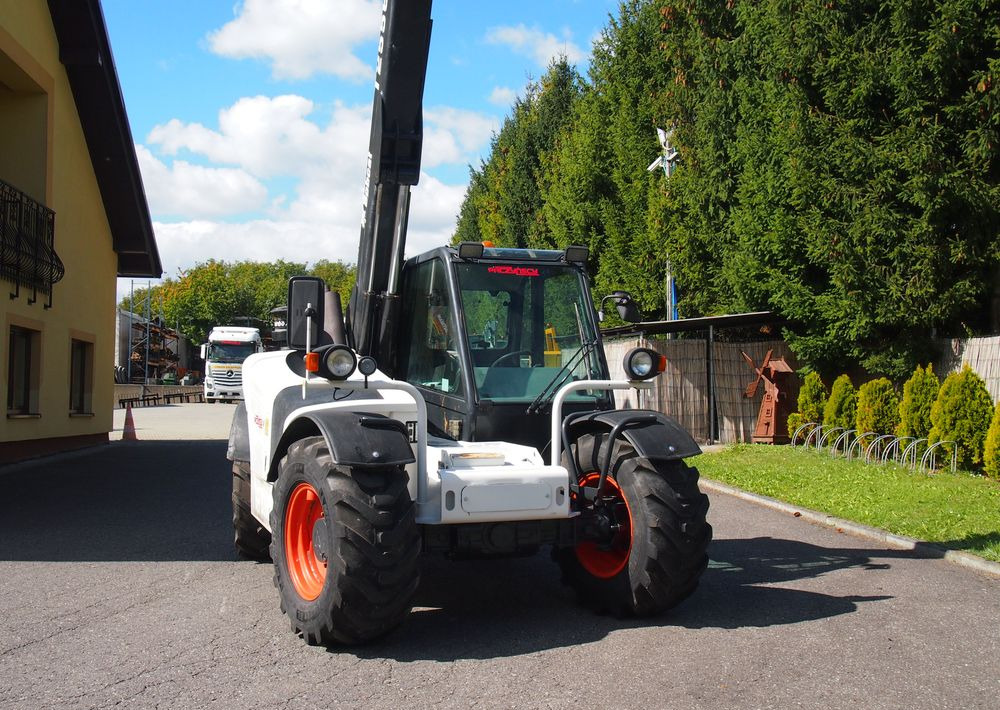 Teleskopski upravljač Ładowarka teleskopowa Bobcat T2556 2005 Ładowarka teleskopowa BOBCAT: slika 18