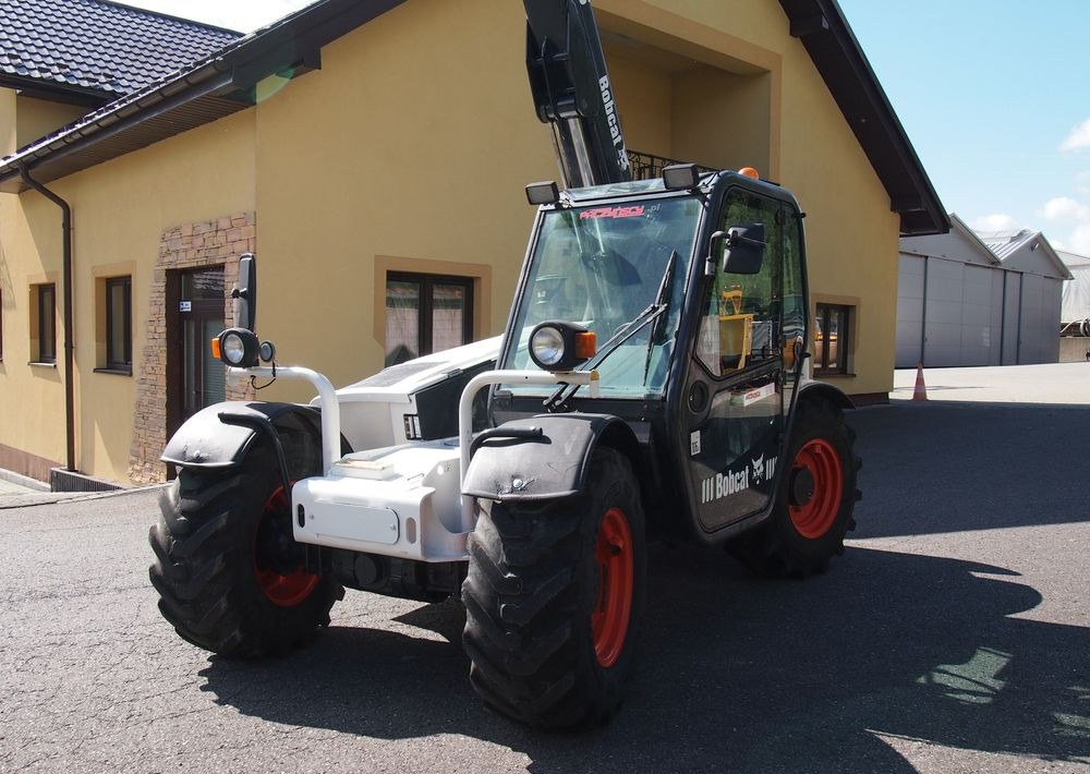 Teleskopski upravljač Ładowarka teleskopowa Bobcat T2556 2005 Ładowarka teleskopowa BOBCAT: slika 12