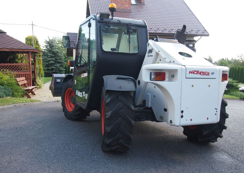 Teleskopski upravljač Ładowarka teleskopowa Bobcat T2556 2005 Ładowarka teleskopowa BOBCAT: slika 13