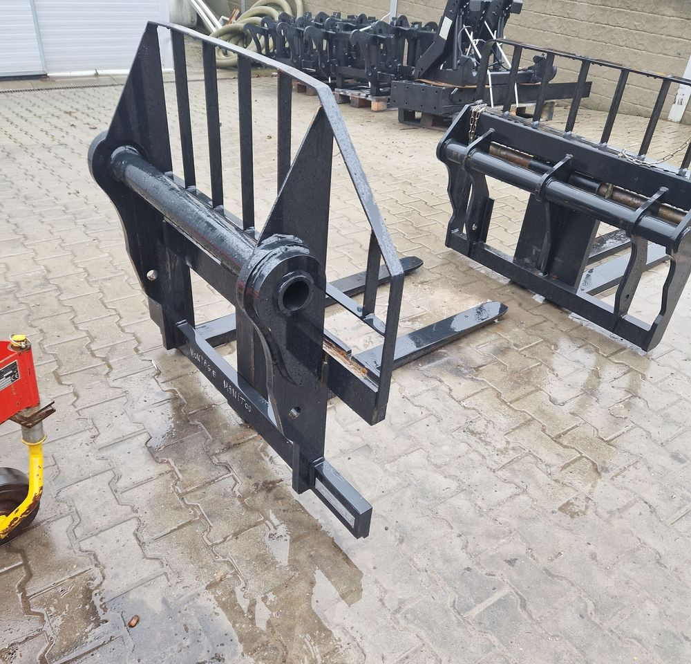 Ładowarka teleskopowa Manitou MLT MT MRT 2022 NOWE Widły do Palet MANITOU - Viljuška: slika 4 Ładowarka teleskopowa Manitou MLT MT MRT 2022 NOWE Widły do Palet MANITOU - Viljuška: slika 4