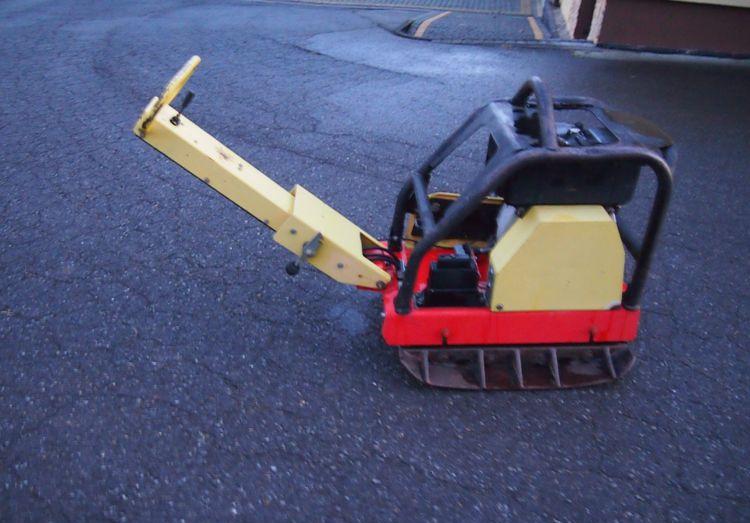 Ubijarka Dynapac Dynapac lg500 2010 Zagęszczarka Dynapac LG500 - Vibraciona ploča: slika 3 Ubijarka Dynapac Dynapac lg500 2010 Zagęszczarka Dynapac LG500 - Vibraciona ploča: slika 3