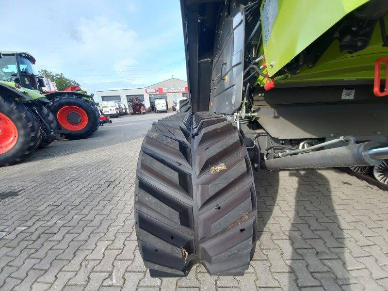 Kombinovani kombajn Claas Lexion 8800 TT: slika 20 Kombinovani kombajn Claas Lexion 8800 TT: slika 20