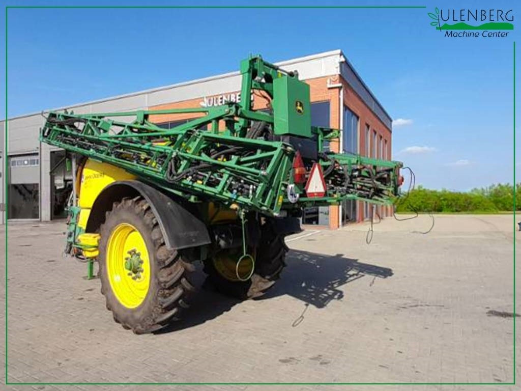 John Deere M 740 - Vučena prskalica: slika 1 John Deere M 740 - Vučena prskalica: slika 1