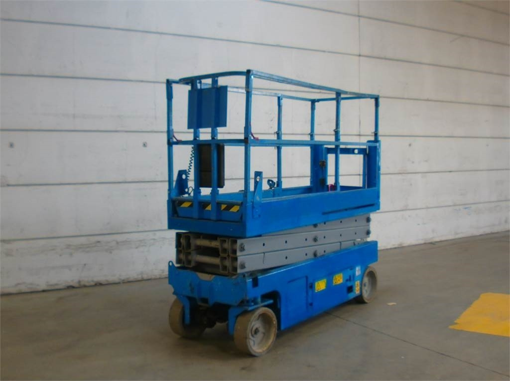 Genie GS2032  - Lift u obliku makaza: slika 4 Genie GS2032  - Lift u obliku makaza: slika 4