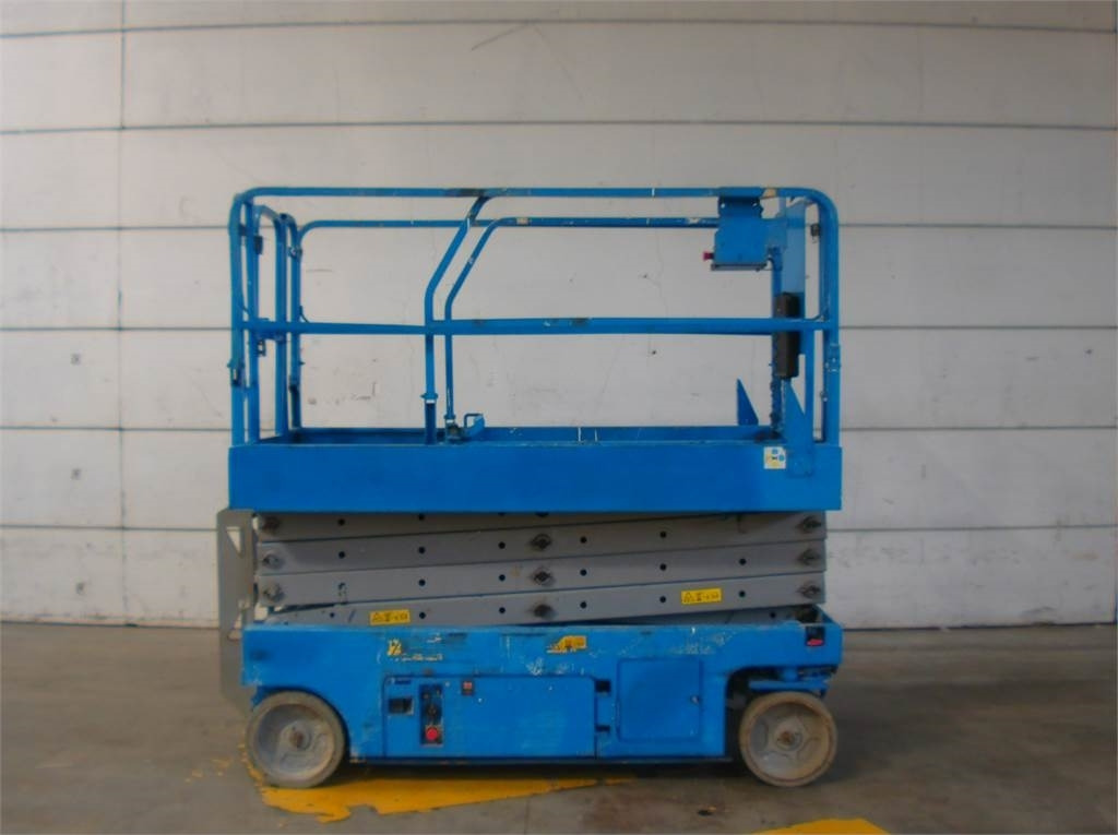 Genie GS2646 - Lift u obliku makaza: slika 1 Genie GS2646 - Lift u obliku makaza: slika 1