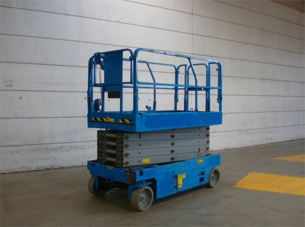 Genie GS3246 - Lift u obliku makaza: slika 4 Genie GS3246 - Lift u obliku makaza: slika 4