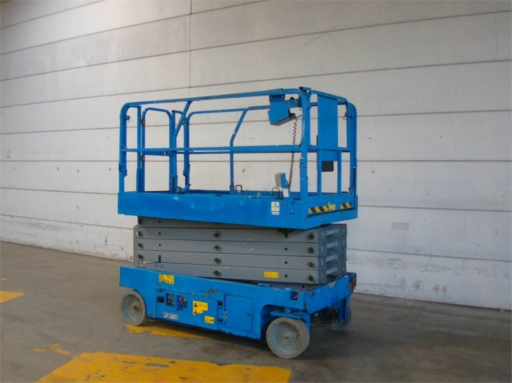 Genie GS3246 - Lift u obliku makaza: slika 3 Genie GS3246 - Lift u obliku makaza: slika 3