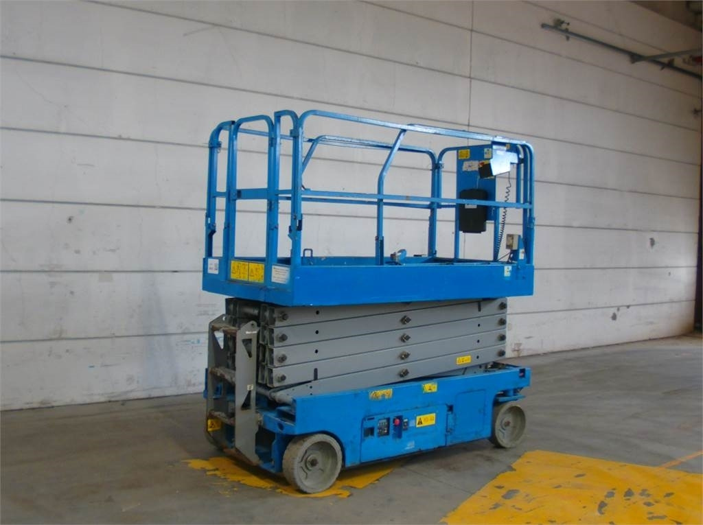 Genie GS3246 - Lift u obliku makaza: slika 3 Genie GS3246 - Lift u obliku makaza: slika 3