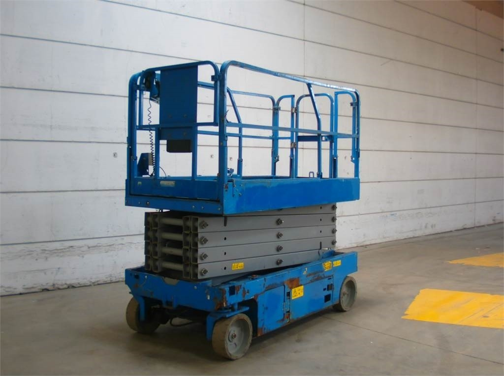 Genie GS3246 - Lift u obliku makaza: slika 4 Genie GS3246 - Lift u obliku makaza: slika 4