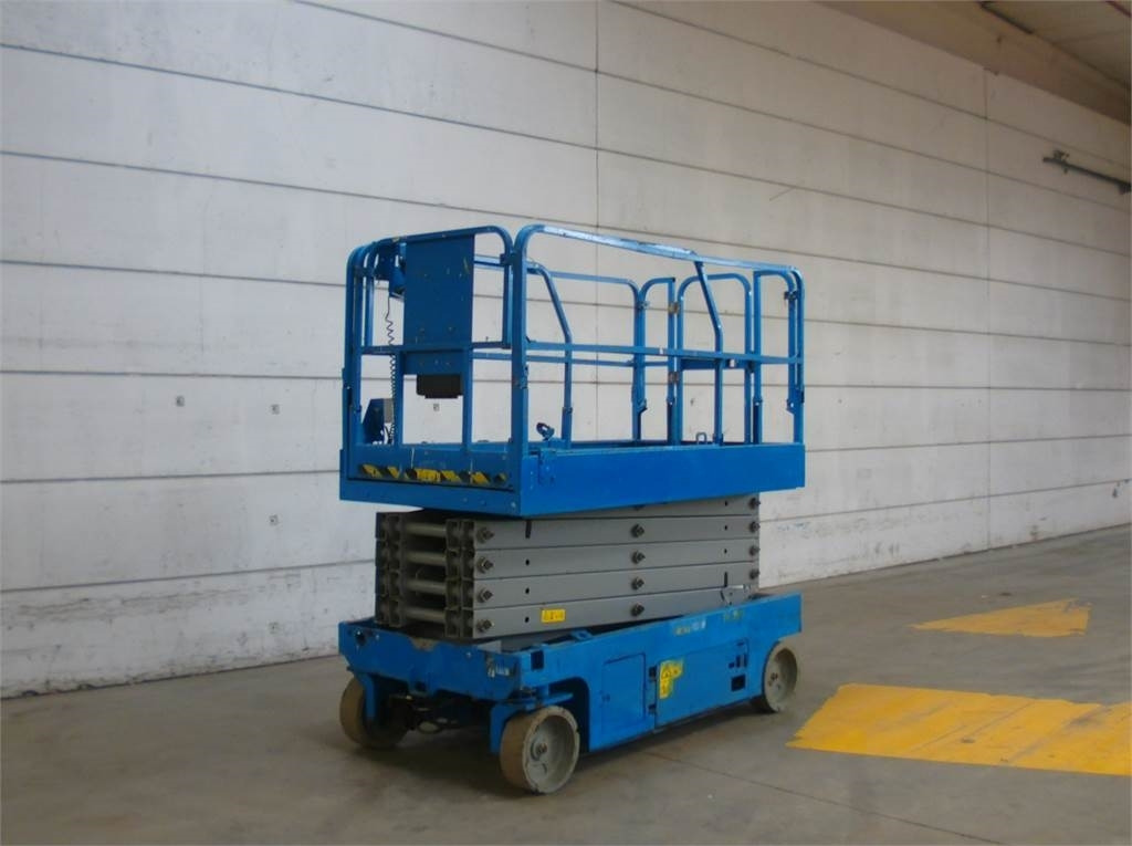 Genie GS3246 - Lift u obliku makaza: slika 4 Genie GS3246 - Lift u obliku makaza: slika 4