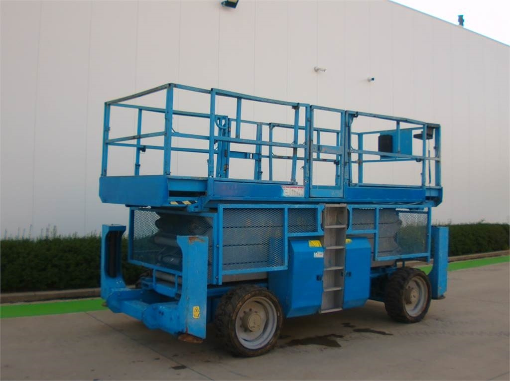 Genie GS4390RT - Lift u obliku makaza: slika 2 Genie GS4390RT - Lift u obliku makaza: slika 2