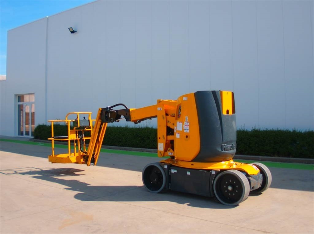 Haulotte HA12CJ+ - Zglobna platforma: slika 3 Haulotte HA12CJ+ - Zglobna platforma: slika 3