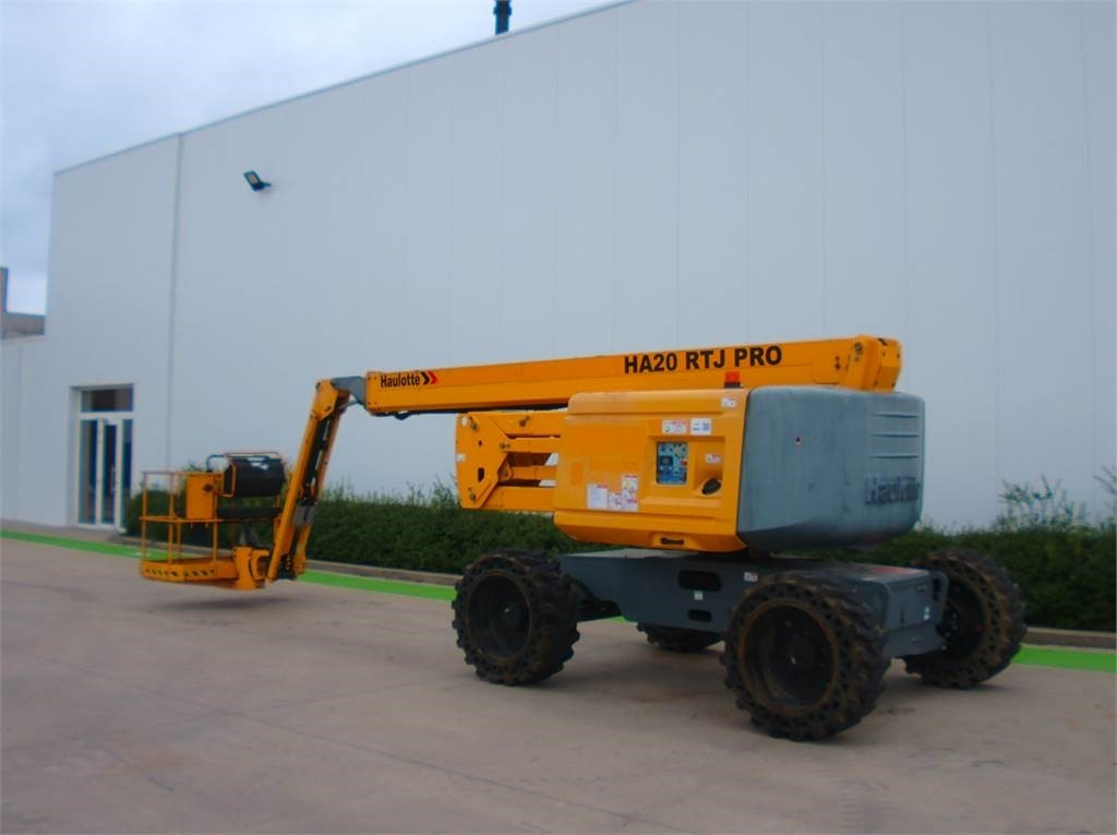 Haulotte HA20RTJ Pro - Zglobna platforma: slika 3 Haulotte HA20RTJ Pro - Zglobna platforma: slika 3