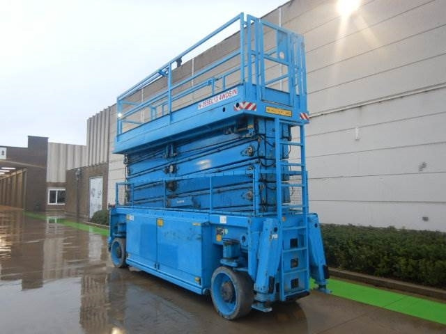 Holland Lift N-265EL13 4WDS/N - Lift u obliku makaza: slika 3 Holland Lift N-265EL13 4WDS/N - Lift u obliku makaza: slika 3