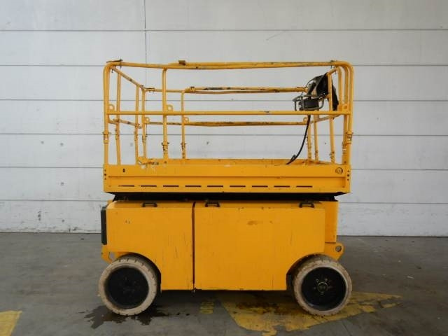 Iteco IT10151 - Lift u obliku makaza: slika 1 Iteco IT10151 - Lift u obliku makaza: slika 1