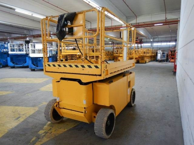 Iteco IT10151 - Lift u obliku makaza: slika 4 Iteco IT10151 - Lift u obliku makaza: slika 4