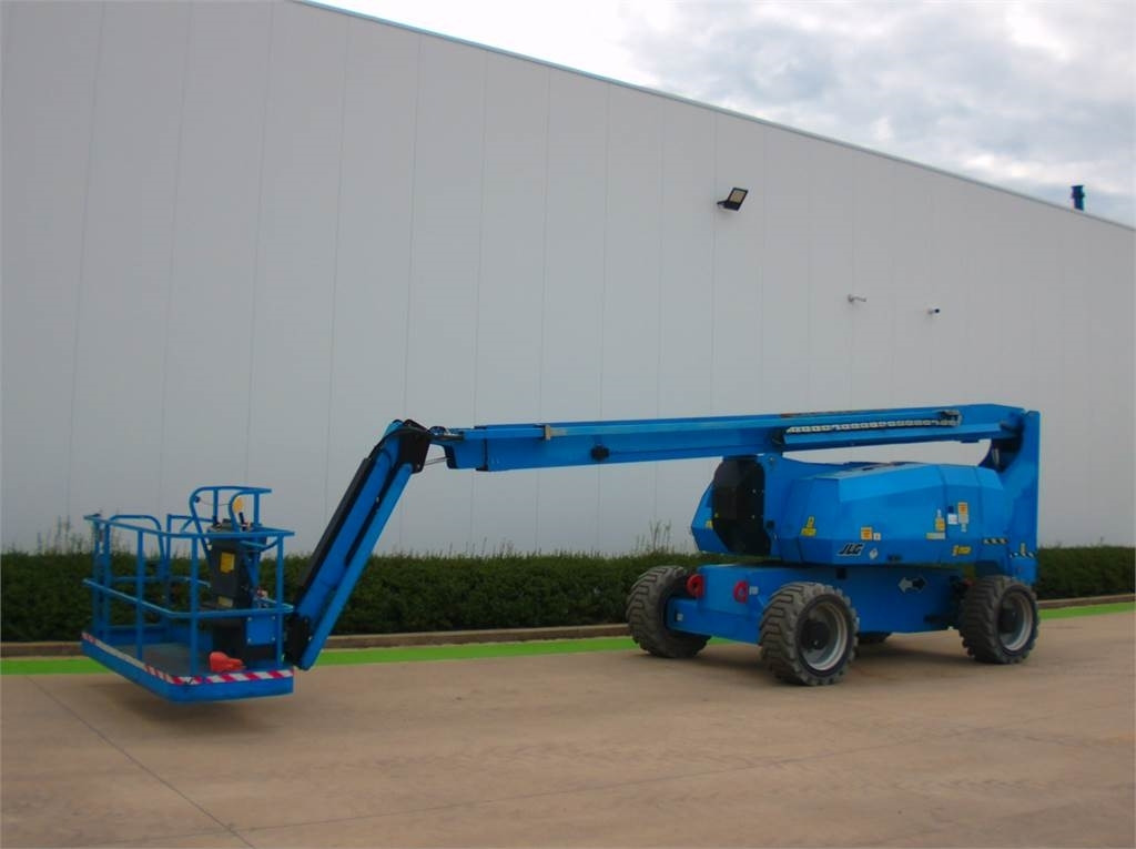 JLG H800AJ - Zglobna platforma: slika 2 JLG H800AJ - Zglobna platforma: slika 2