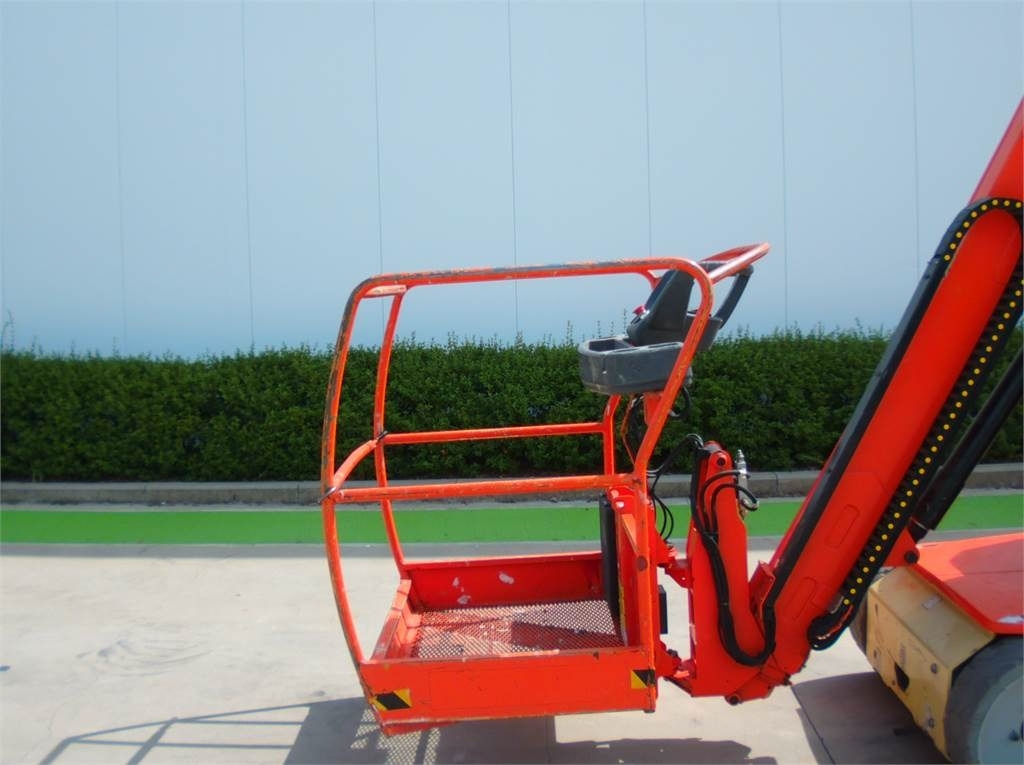 Jarbolna penjajuća platforma JLG Toucan 12E+: slika 11