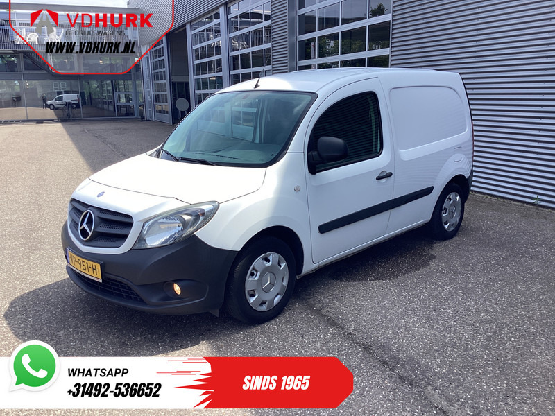 Mali kombi Mercedes-Benz Citan 108 CDI EXPORT ONLY Airco/ Trekhaak/ Bluetooth: slika 8 Mali kombi Mercedes-Benz Citan 108 CDI EXPORT ONLY Airco/ Trekhaak/ Bluetooth: slika 8