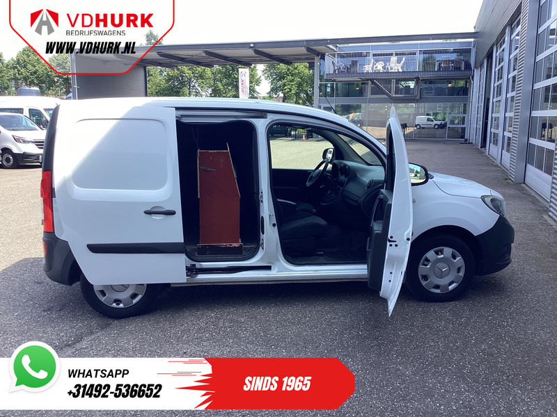 Mali kombi Mercedes-Benz Citan 108 CDI EXPORT ONLY Airco/ Trekhaak/ Bluetooth: slika 6 Mali kombi Mercedes-Benz Citan 108 CDI EXPORT ONLY Airco/ Trekhaak/ Bluetooth: slika 6