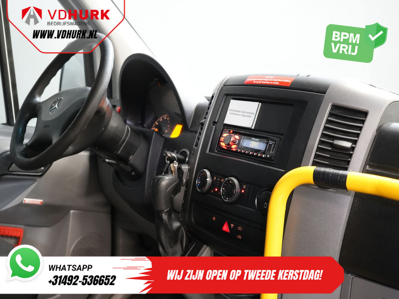 Mercedes-Benz Sprinter 313 2.2 CDI Aut. L2H2 € 10.648 Incl. BTW EXPORT Combi/ 9 Persoons/ Kombi/ 9P/ Airco/ Rolstoellift/ Electr. deur/ - Minibus, Putnički kombi: slika 3 Mercedes-Benz Sprinter 313 2.2 CDI Aut. L2H2 € 10.648 Incl. BTW EXPORT Combi/ 9 Persoons/ Kombi/ 9P/ Airco/ Rolstoellift/ Electr. deur/ - Minibus, Putnički kombi: slika 3