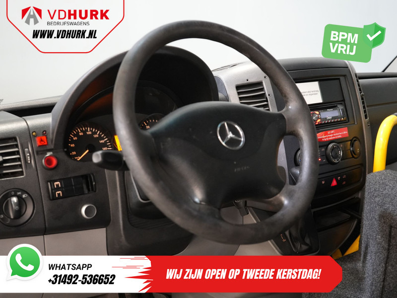 Minibus, Putnički kombi Mercedes-Benz Sprinter 313 2.2 CDI Aut. L2H2 € 9.922 Incl. BTW EXPORT Combi/ 9 Persoons/ Kombi/ 9P/ Airco/ Rolstoellift/ Electr. deur/ APK 9-2026: slika 14