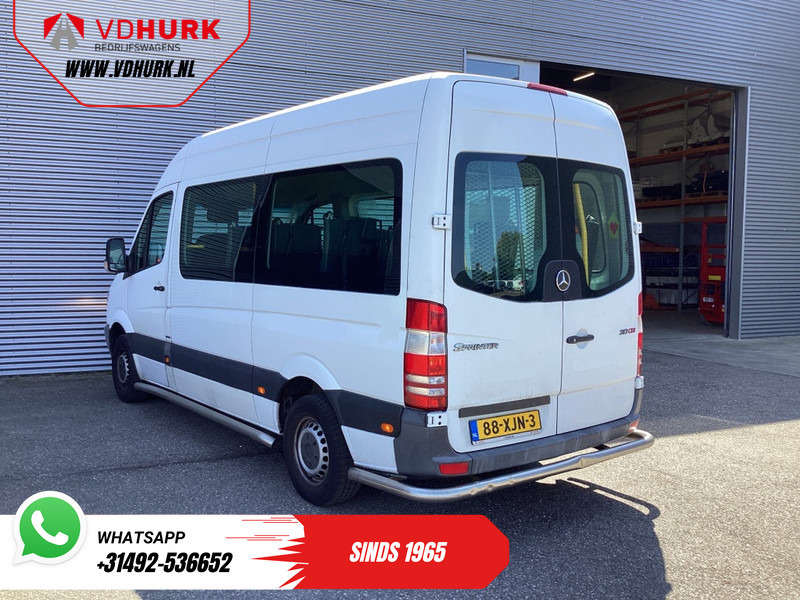 Mercedes-Benz Sprinter 313 2.2 CDI L2H2 € 10.164 Incl. BTW BPM VRIJ! Combi/ 9 Persoons/ Kombi/ 9P/ Airco/ Rolstoellift - Minibus, Putnički kombi: slika 2 Mercedes-Benz Sprinter 313 2.2 CDI L2H2 € 10.164 Incl. BTW BPM VRIJ! Combi/ 9 Persoons/ Kombi/ 9P/ Airco/ Rolstoellift - Minibus, Putnički kombi: slika 2