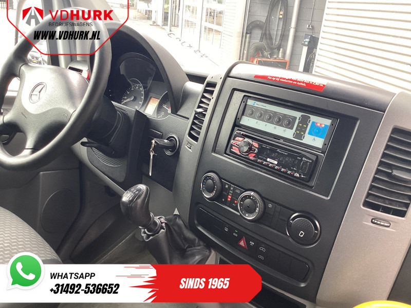 Mercedes-Benz Sprinter 313 2.2 CDI L2H2 €9.922 Incl. BTW BPM VRIJ! EXPORT ONLY Combi/ 9 Persoons/ Kombi/ 9P/ Airco/ Rolstoellift - Minibus, Putnički kombi: slika 3 Mercedes-Benz Sprinter 313 2.2 CDI L2H2 €9.922 Incl. BTW BPM VRIJ! EXPORT ONLY Combi/ 9 Persoons/ Kombi/ 9P/ Airco/ Rolstoellift - Minibus, Putnički kombi: slika 3