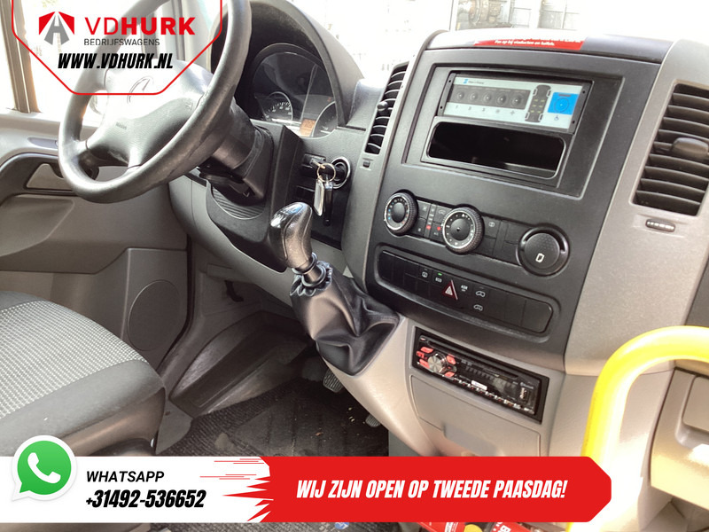 Mercedes-Benz Sprinter 313 2.2 CDI L3H2 €8.954 Incl. BTW BPM VRIJ! EXPORT ONLY Combi/ 9 Persoons/ Kombi/ 9P/ Airco/ Rolstoellift - Minibus, Putnički kombi: slika 4 Mercedes-Benz Sprinter 313 2.2 CDI L3H2 €8.954 Incl. BTW BPM VRIJ! EXPORT ONLY Combi/ 9 Persoons/ Kombi/ 9P/ Airco/ Rolstoellift - Minibus, Putnički kombi: slika 4