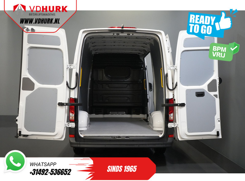 Volkswagen Crafter 35 2.0 TDI 140 pk DSG Aut. L3H3 BPM VRIJ! Betimmering/ LED/ Virtual Cockpit/ Camera/ Cruise/ Carplay/ Gev.Stoel - Furgon: slika 5 Volkswagen Crafter 35 2.0 TDI 140 pk DSG Aut. L3H3 BPM VRIJ! Betimmering/ LED/ Virtual Cockpit/ Camera/ Cruise/ Carplay/ Gev.Stoel - Furgon: slika 5