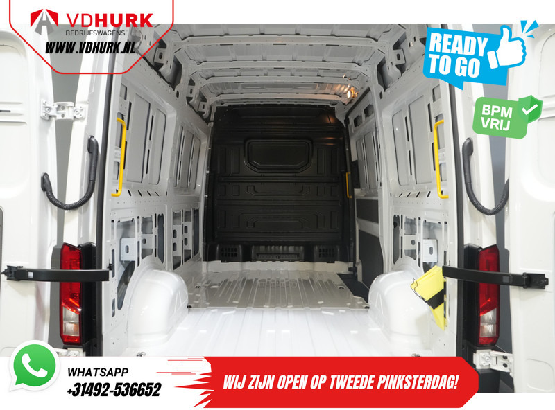 Furgon Volkswagen Crafter 35 2.0 TDI 140 pk DSG Aut. L3H3 BPM VRIJ/ LED/ Virtual Cockpit/ Camera/ Cruise/ Carplay/ Gev.Stoel: slika 14
