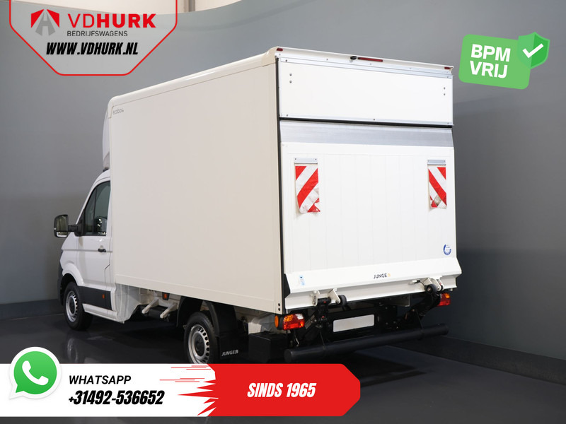Volkswagen Crafter 35 2.0 TDI 180 pk DSG Aut. BPM VRIJ! 350x208x210 Laadklep/ Spoiler/ Navi/ Carplay/ Camera/ Airco - Dostavno vozilo sa zatvorenim sandukom: slika 2 Volkswagen Crafter 35 2.0 TDI 180 pk DSG Aut. BPM VRIJ! 350x208x210 Laadklep/ Spoiler/ Navi/ Carplay/ Camera/ Airco - Dostavno vozilo sa zatvorenim sandukom: slika 2