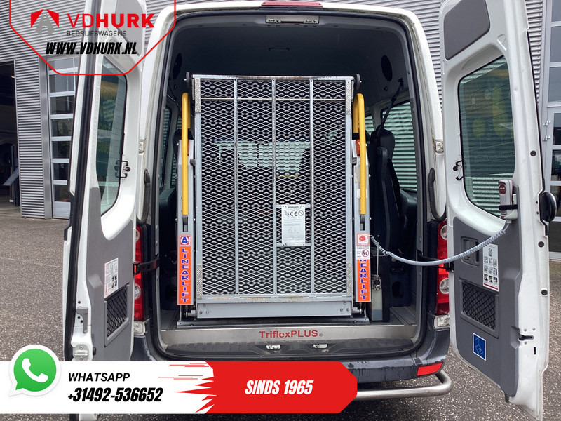 Volkswagen Crafter 35 2.0 TDI L3H2 EXPORT ONLY! €9.559 incl BTW/BPM Rolstoellift/ 9 Pers/ 9P/ Sidebars/ Rearbar/ Airco - Minibus, Putnički kombi: slika 5 Volkswagen Crafter 35 2.0 TDI L3H2 EXPORT ONLY! €9.559 incl BTW/BPM Rolstoellift/ 9 Pers/ 9P/ Sidebars/ Rearbar/ Airco - Minibus, Putnički kombi: slika 5