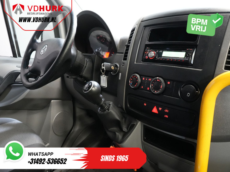 Volkswagen Crafter 35 2.0 TDI L3H2 EXPORT ONLY! €9.559 incl BTW/BPM Rolstoellift/ 9 Pers/ 9P/ Sidebars/ Rearbar/ Airco - Minibus, Putnički kombi: slika 3 Volkswagen Crafter 35 2.0 TDI L3H2 EXPORT ONLY! €9.559 incl BTW/BPM Rolstoellift/ 9 Pers/ 9P/ Sidebars/ Rearbar/ Airco - Minibus, Putnički kombi: slika 3