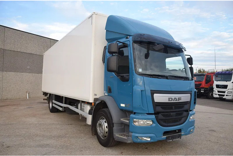 DAF LF 280 - Kamion sa zatvorenim sandukom: slika 5 DAF LF 280 - Kamion sa zatvorenim sandukom: slika 5