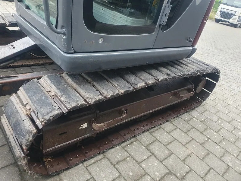 New Holland Kobelco E70 - 8 TON - Mini bager: slika 3 New Holland Kobelco E70 - 8 TON - Mini bager: slika 3