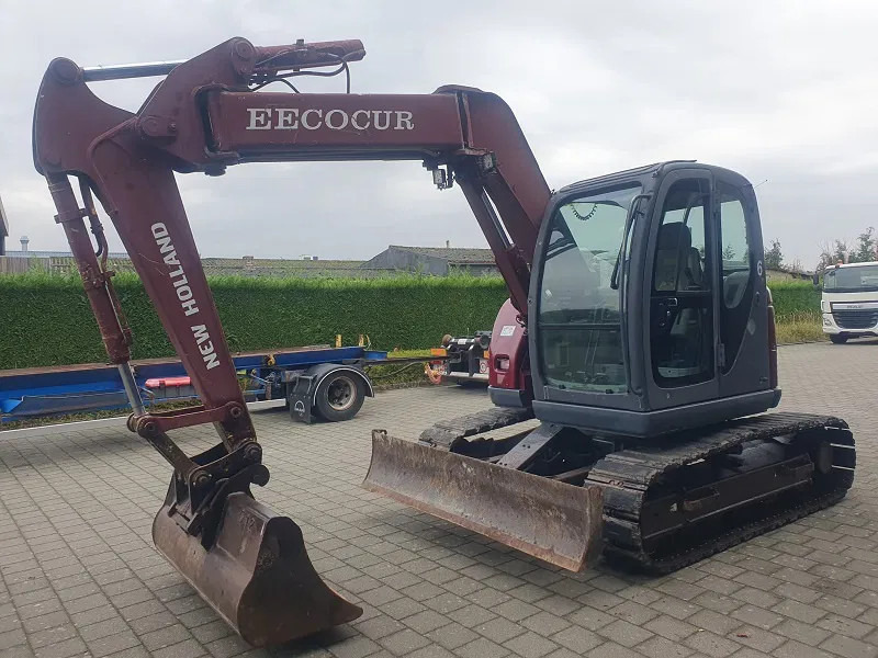 New Holland Kobelco E70 - 8 TON - Mini bager: slika 1 New Holland Kobelco E70 - 8 TON - Mini bager: slika 1