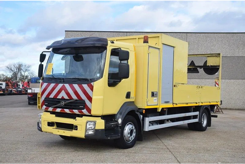 Volvo FL 250 - Kamion sa tovarnim sandukom: slika 2 Volvo FL 250 - Kamion sa tovarnim sandukom: slika 2