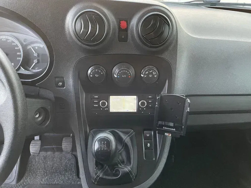 Mercedes-Benz Citan 109 CDI *Navigatie*Airco*Buitenspiegels verwarmd&elektr. verstelbaar - Mali kombi: slika 5 Mercedes-Benz Citan 109 CDI *Navigatie*Airco*Buitenspiegels verwarmd&elektr. verstelbaar - Mali kombi: slika 5
