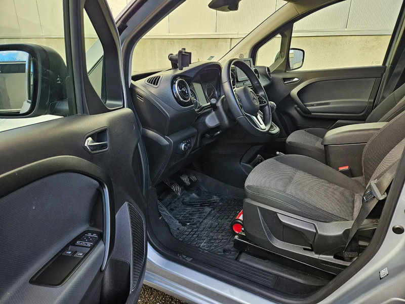 Mercedes-Benz Citan 112CDI*Dubbele schuifdeur*Achteruitrijcamera*Stoelverwarming - Mali kombi: slika 3 Mercedes-Benz Citan 112CDI*Dubbele schuifdeur*Achteruitrijcamera*Stoelverwarming - Mali kombi: slika 3
