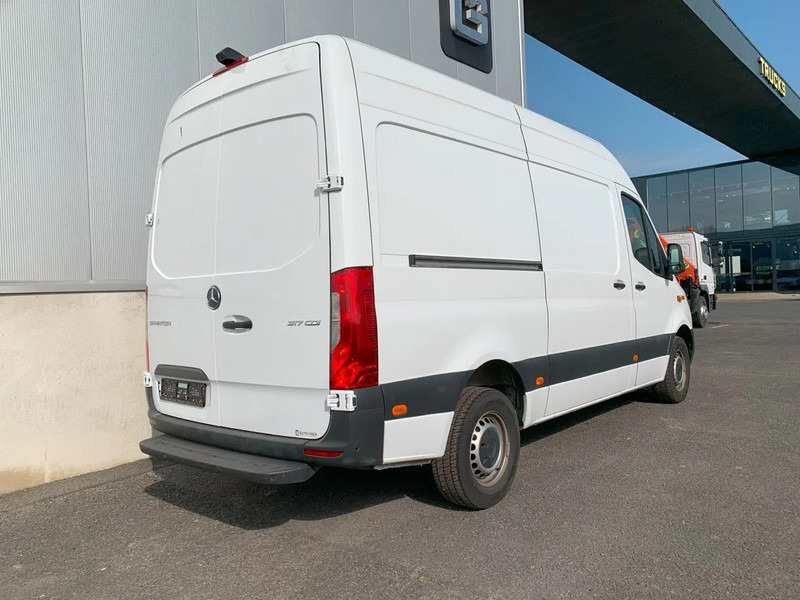 Mercedes-Benz Sprinter 317 CDI*NEW XARIOS 350*L2H2*360°CAMERA*TEMPOMAT*NAVIGATIE* - Dostavno vozilo hladnjača: slika 2 Mercedes-Benz Sprinter 317 CDI*NEW XARIOS 350*L2H2*360°CAMERA*TEMPOMAT*NAVIGATIE* - Dostavno vozilo hladnjača: slika 2